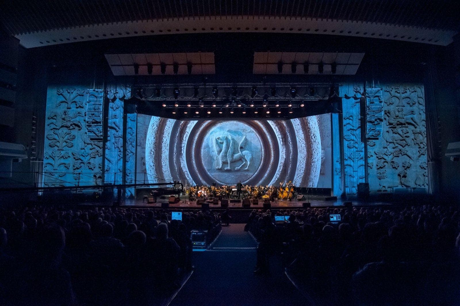 большой концертный зал октябрьский санкт петербург