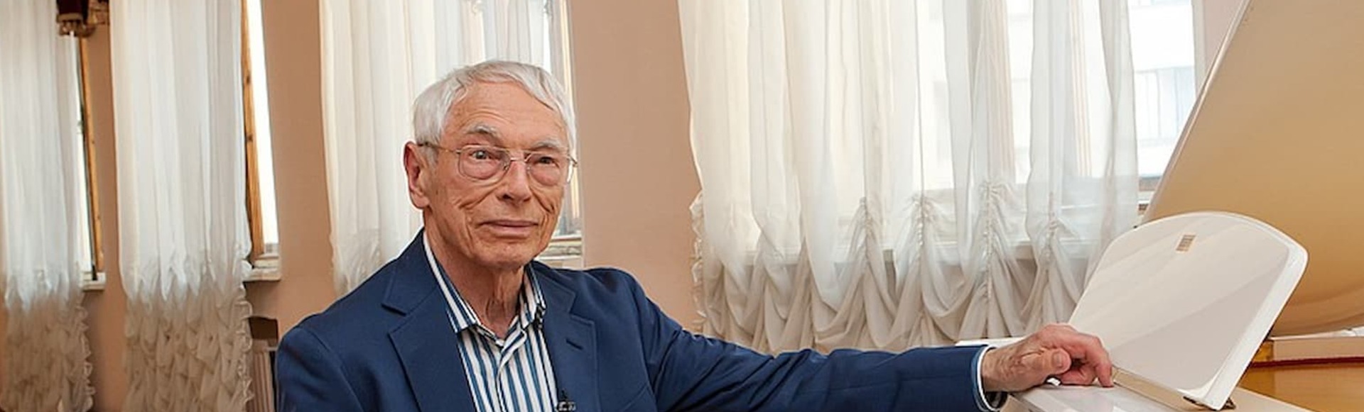 Александр Зацепин Александр Зацепин