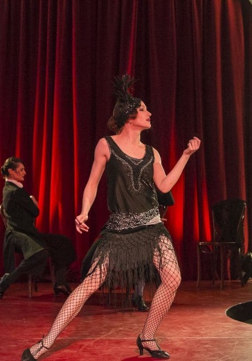 Спектакль «Серебряное зеркало» Спектакль «Серебряное зеркало» в Москве: билеты