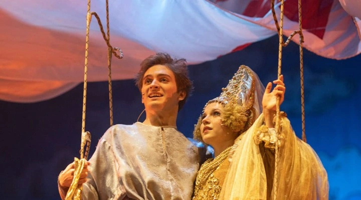 Летучий корабль Летучий корабль