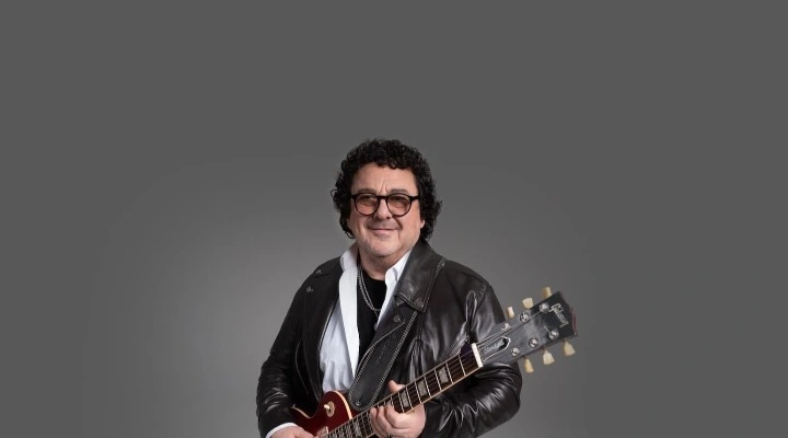 Игорь  Саруханов