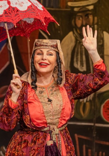 Спектакль «Ханума»