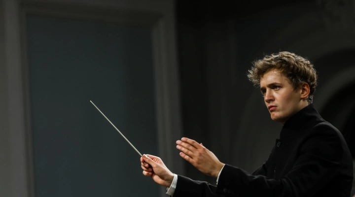 Музыка при свечах. Маленькая ночная серенада. Симфония № 40. Аллилуйя.