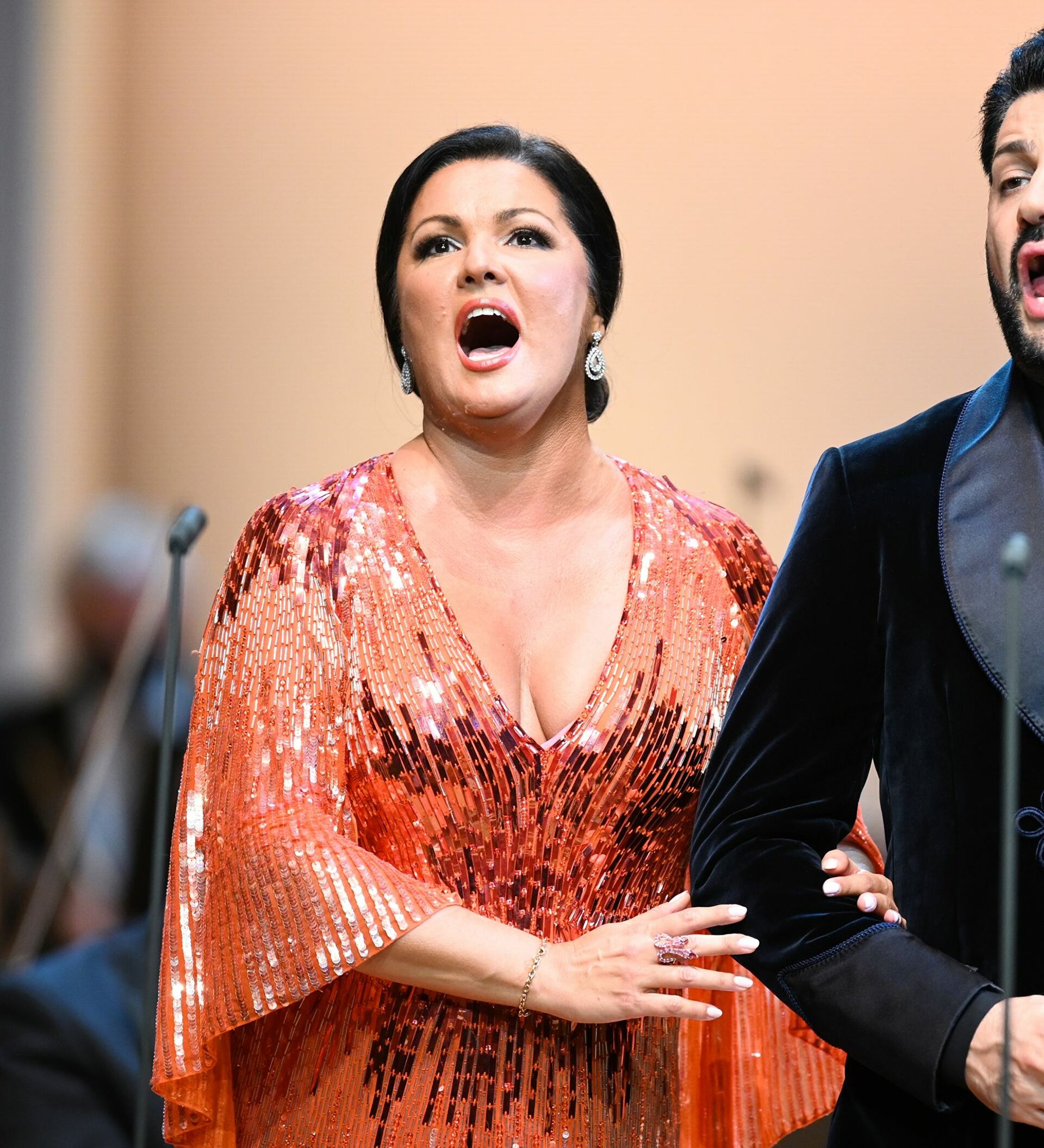 Юсиф эйвазов оперный певец. Юсиф эйвазов оперный певец. Нетребко разводится причины. Юсиф эйвазов свадьба. Нетребко разводится причины.