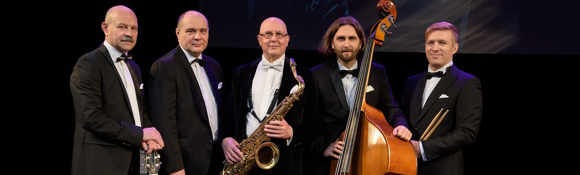Basie Swingin В. Киселев и его ансамбль Basie Swingin В. Киселев и его ансамбль