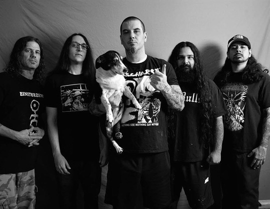 Philip H. Anselmo. The Illegals (perform a Vulgar Display of Pantera) ПЕРЕНОС