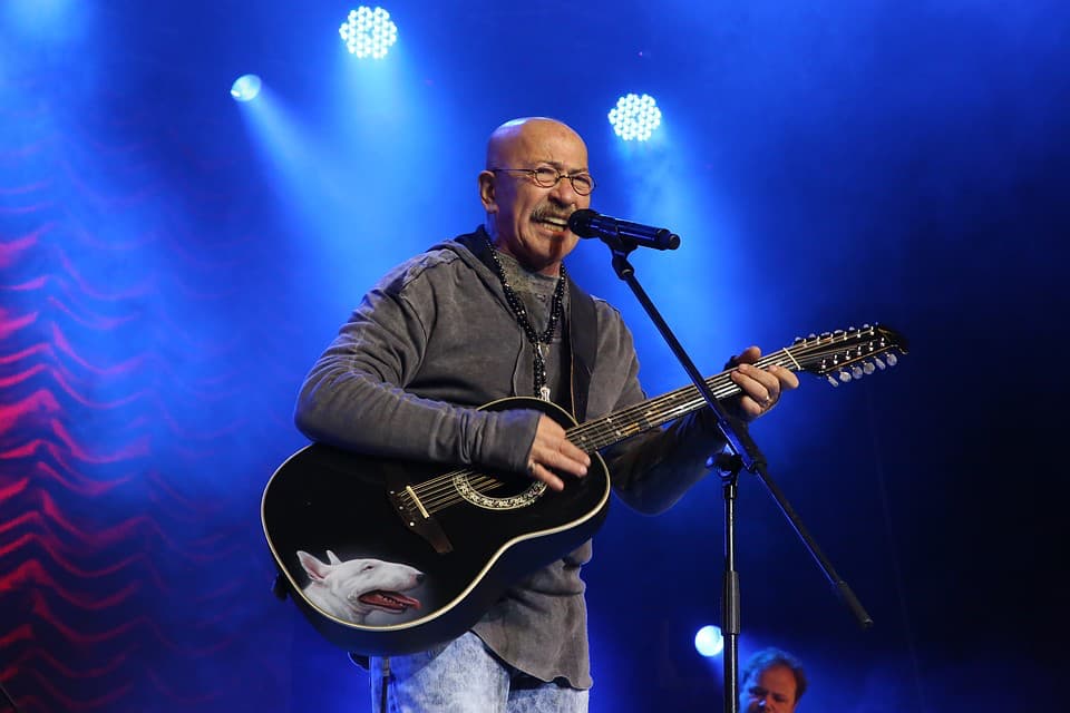 Александру розенбауму 70 картинки красивые. Розенбаум концерт 1988. Розенбаум народный артист. Обратный отсчет. Александр яковлевич розенбаум.