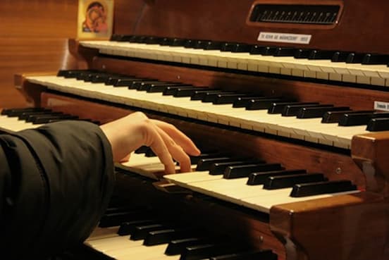 Когаук. Органист музыкальный инструмент. Органные мастера. С. Бах-великий мастер полифонии".