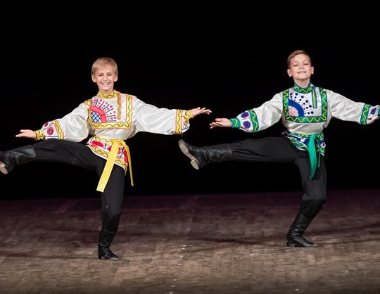 Ансамбль «Школьные годы»