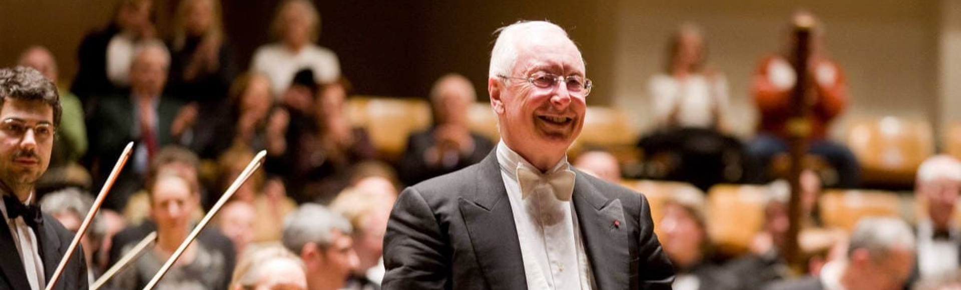 Билеты на концерт Ансамбля Les Arts Florissants. Дирижёр – Уильям Кристи Билеты на концерт Ансамбля Les Arts Florissants. Дирижёр – Уильям Кристи