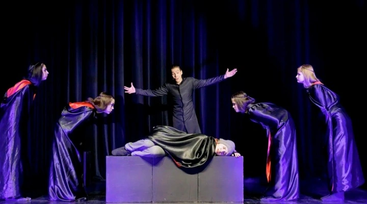 Антигона Антигона